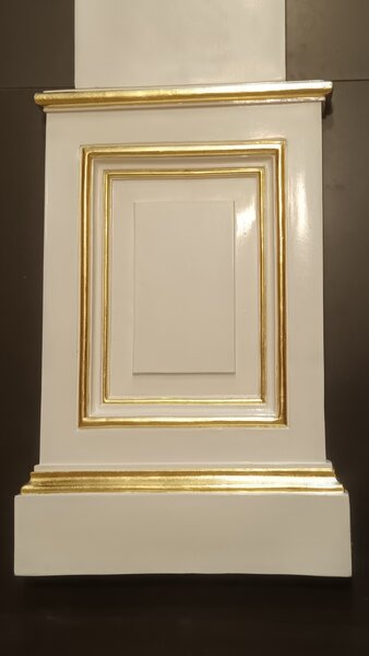 Foita Aurie. profile decorative.